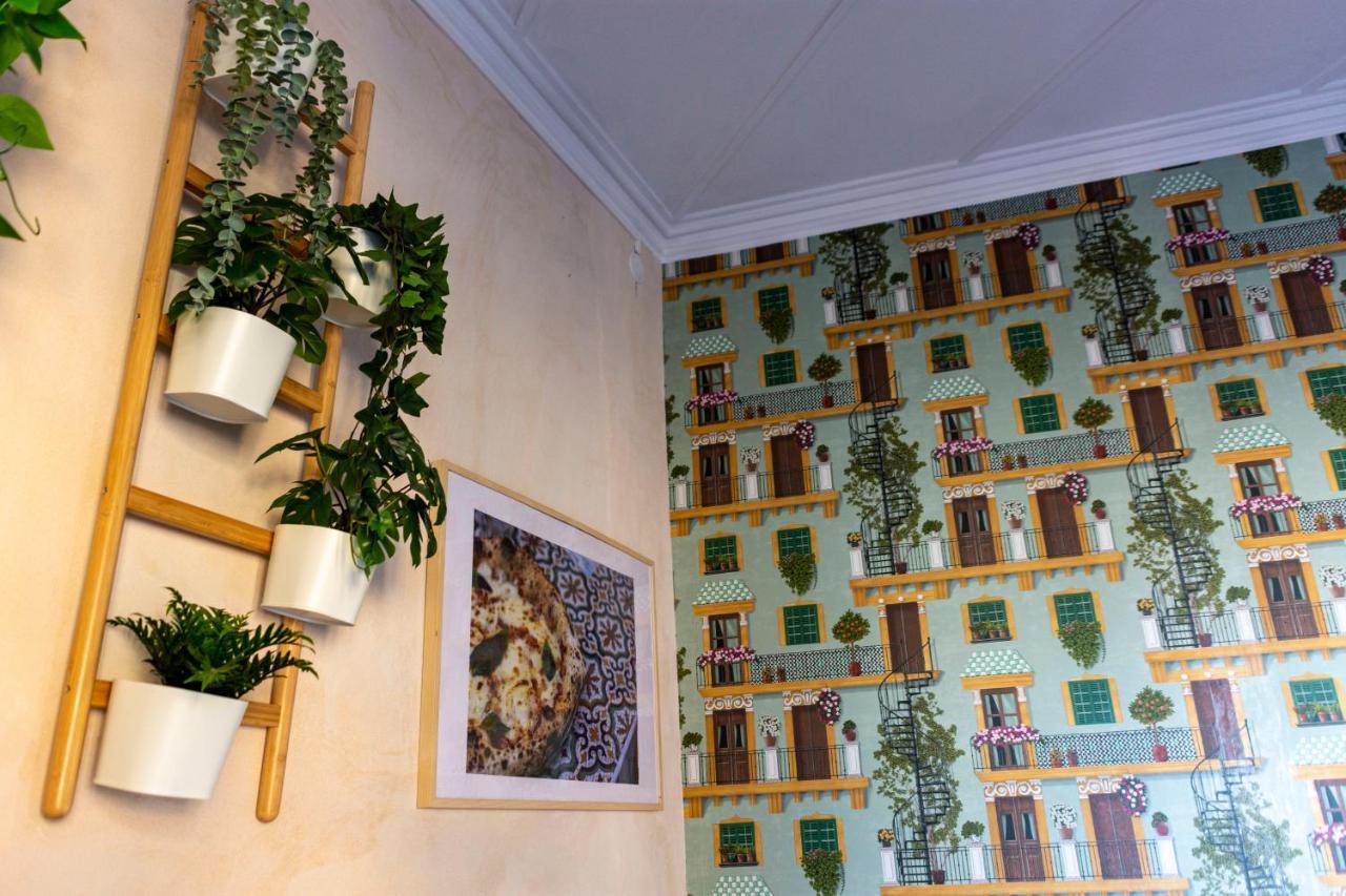 Locanda Popolare Aci Castello Exteriör bild